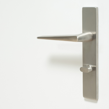 Modena door handle stainless steel with rectangular shield WC63/8 bathroom lock