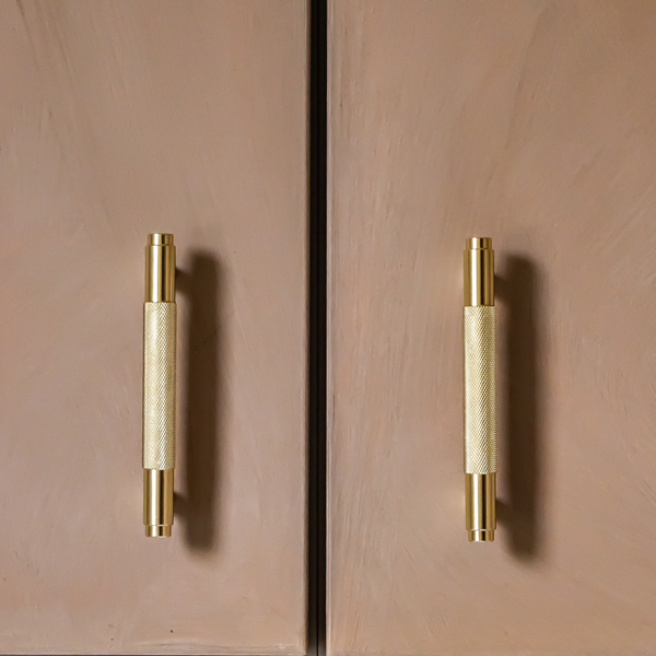 Handle ribbed matt gold 128 mm - drilling distance 96 mm