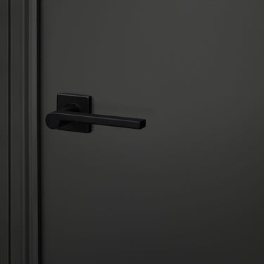 Caserta door handle black with square rosette