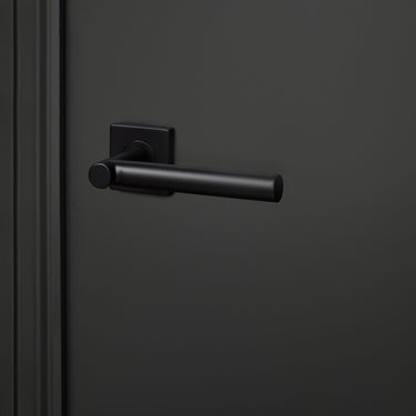 Grossetto door handle black with square rosette