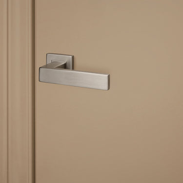 Imperio door handle stainless steel with square rosette