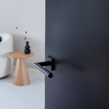 Lavuzo Mantua deurklink zwart met vierkant rozet