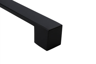Black Cube Handle - Drilling Distance 192 mm