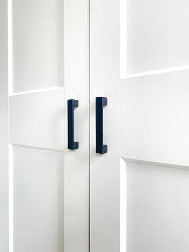 Black Cube Handle - Drilling Distance 128 mm