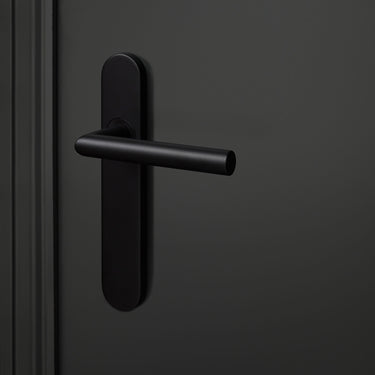 Mantua door handle black with rounded shield