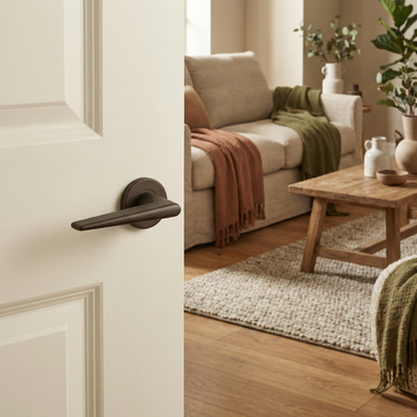 Modena door handle bronze with round rosette