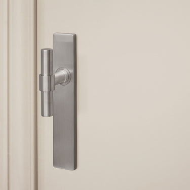 Pesaro door handle stainless steel with rectangular shield