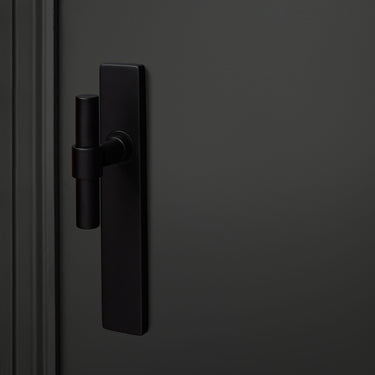 Pesaro door handle black with rectangular shield