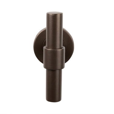 Pesaro door handle bronze with round rose