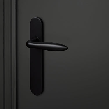 Pratona door handle black with rounded shield